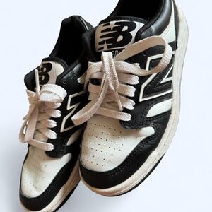 New Balance 480 Youth size 6 Panda Sneakers